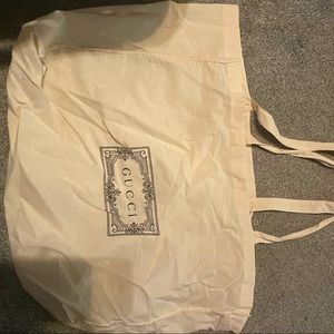 Gucci tote